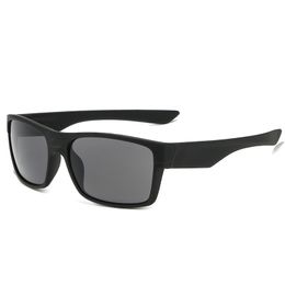 Marque lunettes de soleil hommes vélo Sport conduite lunettes Protection Uv cyclisme femmes lunettes de soleil lunettes carrées 9 couleur