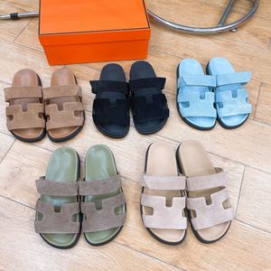 Zomer casual strandsandalen Damespantoffels Chypre Sandalen Luxe designer pantoffels zool lederen schoenendoos van topkwaliteit