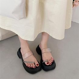 Zapatos casuales de verano para mujeres zapatillas de plataforma suave 77 sandalias de pisas de suela damas comodidad chanclas estilo coreano sin deslizamiento 67 364