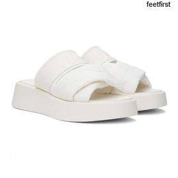 Zomer Casual Slide Flats-Mila Sandals schoenen Criss-crissing riemen lopen gemakkelijk te dragen daglange comfort slip-on muilezel ontwerp dikke enige strandlippen slippers