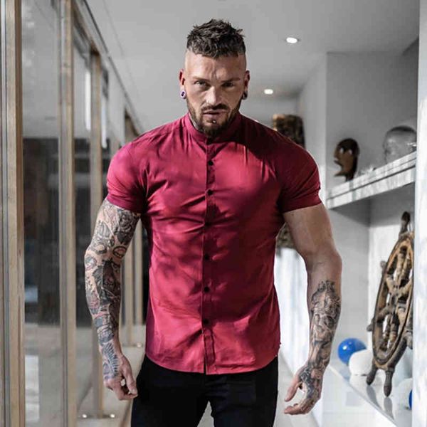 Été décontracté solide Slim Fit chemise à manches courtes hommes affaires robe sociale chemises hommes mode col montant Gym sport maillots 210421