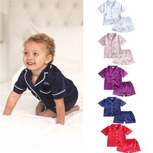 Zomer kinderkleding pyjama set vlek zijden zachte effen kleur comfortabele kinderen meisjes jongens pyjama's nachtkleding 211130