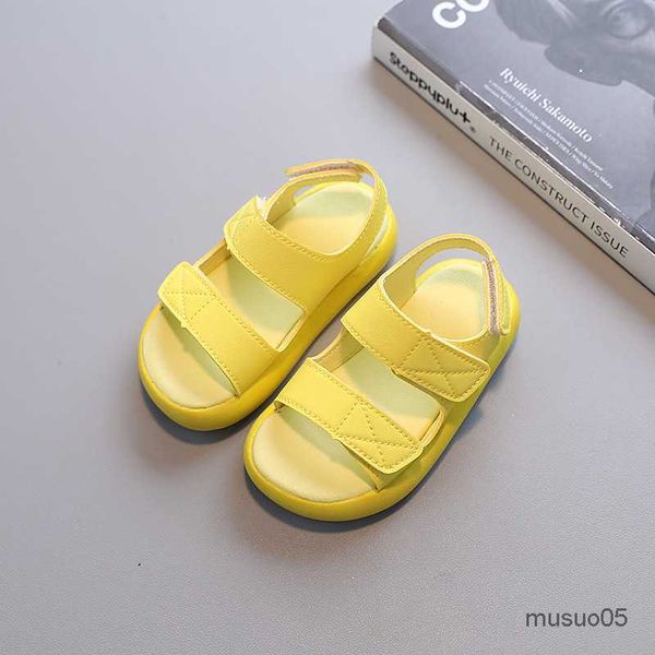 Zapatos de playa para bebé de Color puro bonitos para niños, sandalias amarillas con punta abierta para niñas, sandalias transpirables descalzas para niños