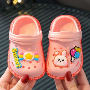 Zomer kinderen Tuint Clogs schoenen jongensgirls strand sandaal kinderen lichtgewicht ademende schattige cartoon slip baby slippers l2405