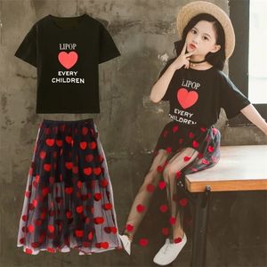 Zomerkinderen S Kledingsets voor meisjes katoenen hart shirts rokken 2pcs schoolkleding 3 5 7 9 11 jaar 220620