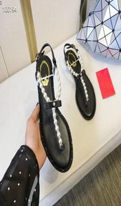 Zomer klassieke RC Tstrap Bow Flat Shoes Sandals 2021 Fashion luxe ontwerper Flip Flops Women Sandaal met parels KMJ0026104522