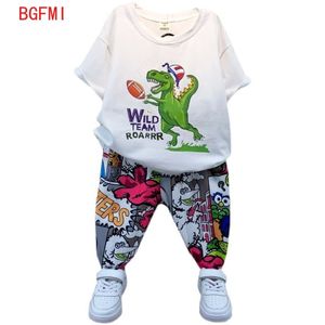 Zomerkleding Baby Kinderen Kleding Baseball Dinosaurus Korte mouwen T -shirt Graffiti Crop Jeans 2 PCS Set 220620