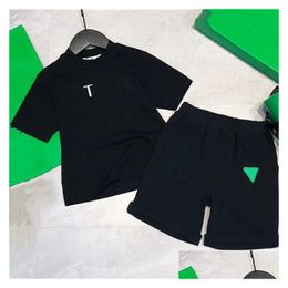 Ensembles de vêtements d'été Hommes et femmes Deux pièces Ensemble Bear Series Vêtements pour enfants T-shirt à manches courtes Shorts Pur coton avec Fashi Dhk2F