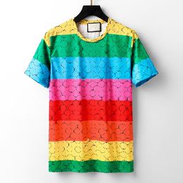 Couleurs de confort d'été T-shirts Crew Neck 2023 hommes femmes lettre multicolour imprimé à manches courtes Tshirts Prue Cotton Fashion Tops