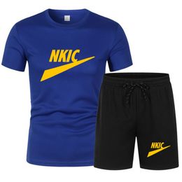 Sommer Baumwolle T-shirt Shorts 2 Stück Set Weiß Trainingsanzug Männer der Marke LOGO Print Street Hohe Qualität Männer Sets Kurze outfits