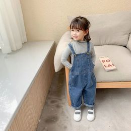 Été Denim bébé fille garçon salopette solide jean combinaison poche enfants décontracté barboteuses lâches bleu enfants salopette tenues 240322