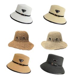 Été Designer Cap Bucket Hat Modèle triangulaire Paille Chapeau classique Style largeur Cappellino Top Hat Chapeau réglable White Ga0132 H4