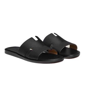 Diseñador de verano Izmir Hombres Sandalias Zapatos Piel de becerro Resbalón en la comodidad Caminar Chanclas Casual Caballero Sandalias Ancho plano Resbaladizo Tamaño 38-45 HH04