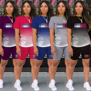 Diseñador de verano Chándales Mujeres Conjunto de dos piezas Trajes con estampado de letras Camiseta casual Pantalones cortos Jogger Traje deportivo Moda O-cuello Camisa K232