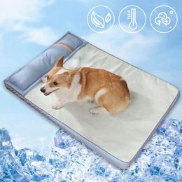 Cama de enfriamiento de perros de verano Mat de mascota Manja de almohadilla fría nido de hielo con almohada transpirable para lavable para perros pequeños de perros grandes 240422