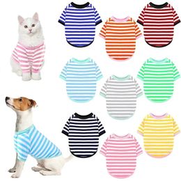 Tshirt rayé de chien d'été Appareils animaux de compagnie colorés colorés mignons chiots sweats-shirts pour chiens petits à moyens 240412