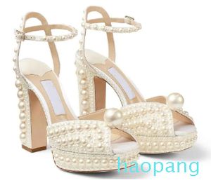 Zomerjurk Trouwschoenen PearlEmbellished Satijnen Platform Sandalen Elegante Vrouwen Witte Bruid Parels Hoge Hakken Dames