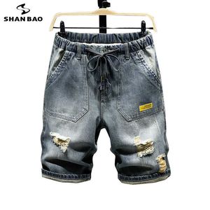 Zomer elastische taille trekkoord losse rechte denim shorts klassieke stijl gescheurde herenmode casual lichtgewicht jeans 210531