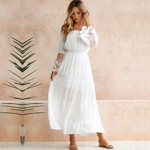 Été élégant hors épaule longue robe blanche femmes voir à travers la dentelle maille transparente Patchwork Boho vacances plage Maxi robes décontractées