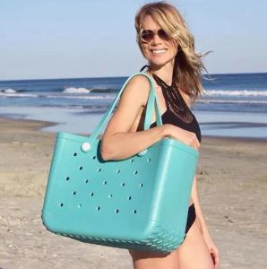 Été Extra Large Boggs Bage Bag Eva Beach Panier de plage Femme Picnic Tote Bags Trous