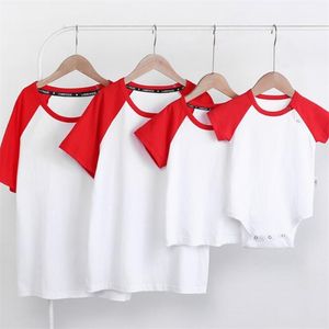 Zomerfamilie look matching outfits t-shirt kleding moeder vader zoon dochter kinderen baby rompertjes pure kleur 210521