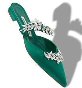 Zomer beroemde merken Lurum satijnen sandalen platte dames muilezels gestapelde hak kristal-verrukt slippers puntige teen dame feest trouwjurk EU35-42
