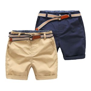 Zomer mode 3-12 jaar kinderen 100-150 cm marineblauw khaki effen kleur katoen baby kinderen knappe jongen shorts met riem 210723