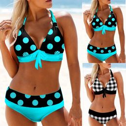 Design de mode d'été Femme Bikini Twopiece Set avec Blue Polka Dot Print Sports Beach Wear S5xl 240416