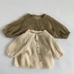 Zomermode Lichtgewicht Effen Babytopjes Single-breasted Meisjes Linnen Shirt met lange mouwen Kinderkleding tegen zonnebrandcrème voor 1-8 jaar 240325