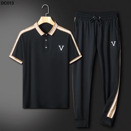 Mode d'été hommes et femmes Shorts ensembles de survêtement à manches courtes 100% coton noir t-shirt Shorts imprimés ensemble masculin vêtements de marque pour hommes # L-V # 3