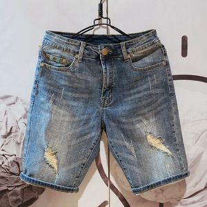 Summer Fashion Mens Hole Denim Shorts Jeans en short baggy bleu pour hommes Pantalons de jeans 240428
