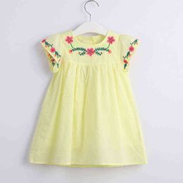 Vestido de niña de verano 2021 Vestidos de princesa de lujo bordados para niñas Pequeña manga voladora Ropa para niños Bebé Ropa para niños G1218