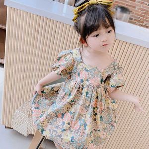 Zomer meisjes Koreaanse jurk baby kinderen prinses jurk met blote backs en gebroken bloemen 2-8 jaar kinderkleding q0716