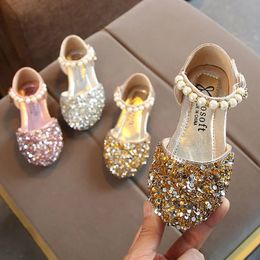 Summer Girls Shoes Bead Mary Janes Fling Fling Princess Zapatos Baby Dance Sandals Sandalias Niños Bodas de boda Gold 240422