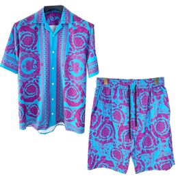 Summer Hawaiian Mens Vacation Traje Camisa de corona de lujo Juego de 2 piezas Botón de alta calidad Copa de manga corta Cuerpo casual 240506