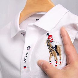 Zomer high -end geborduurde heren Casual Polo shirt met korte mouwen High Quality top 240410