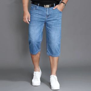 Jeans d'été shorts pour hommes en denim élastique élastique mince jean surdimensionné plus bleu clair 42 44 48 pantalon de longueur de veau mâle 240521