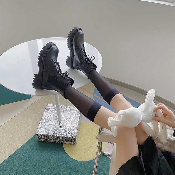 Calcetines JK de verano, calcetines ultrafinos de carne penetrante hasta la pantorrilla, calcetines hasta la rodilla de Lolita, medias de moda urbana de estilo ins, medias de seda sexys