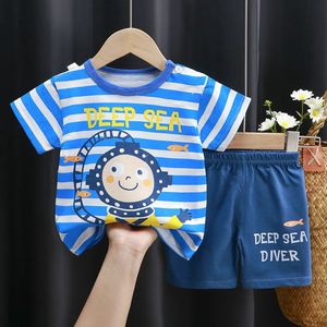 Zomer kinderen Casual pyjama's schattige cartoon afdrukken korte mouw t -shirt tops met shorts peuter babyjongens meisjes kleding sets 240516