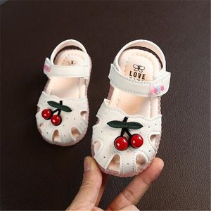 Zomer kinderen Casual sandalen kinderen anti-slippery schoenen baby jongens meisjes zachte bodem sandaal schattige kersen baby peuter schoenen