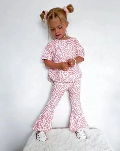 Summer Kids Girls Vêtements Ensembles Baby Children Clothes Fashion Tops Pantals 2pcs Tenues Kids Tracksuit 2 3 4 5 6 7 8 Year 240407