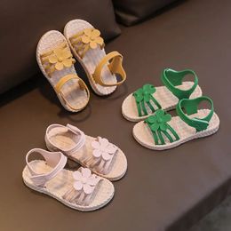 Zomer kinderen schoenen mode zoete prinses kinderen sandalen voor meisjes peuter baby zacht ademende hoolow out flower 240506