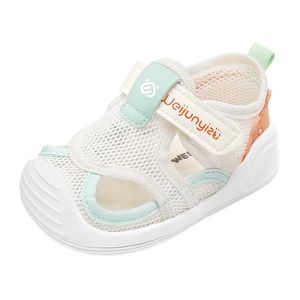Zomer kinderen sport sandalen 15 jaar baby tpr comfortabele enige antislip baby first walker voor jongen casual schoenen 240426