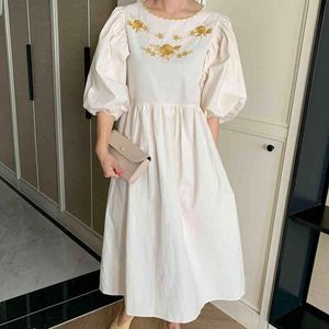 Robe coréenne d'été Chic Tempérament O Cou Brodé Fleur Vague Bord Lâche Lanterne Robe À Manches 16W65507 210510