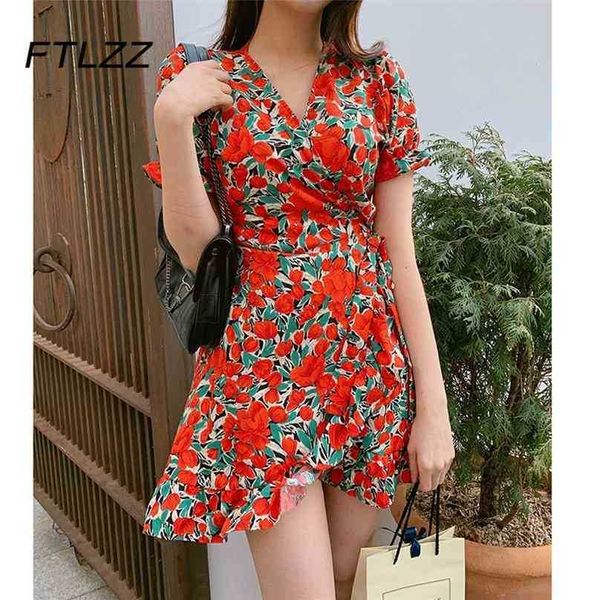 Verano coreano tulipanes Floral impreso vestido mujeres Sexy cuello en V volantes corto es señoras manga playa Boho 210525