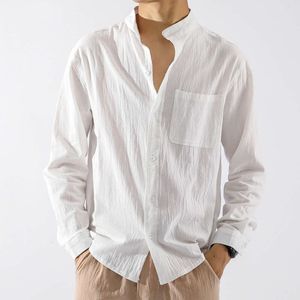 Shirt en lin d'été, ajustement slim à manches longues pour hommes, style mince décontracté, couleur unie, vêtements de travail rétro japonais, chemise en lin en coton printemps et automne