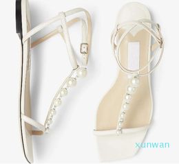 Été luxe Amari sandales chaussures Latte Nappa Latte appartements avec perles cristal embellissement robe de soirée dame gladiateur marche blanc noir