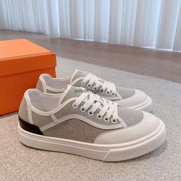 Zomer luxemerk mannen krijgen sneaker schoenen kalfsleer leer lage top trainers ultralicht zool feestje bruiloft schoenen comfort skateboard wandelen 2024