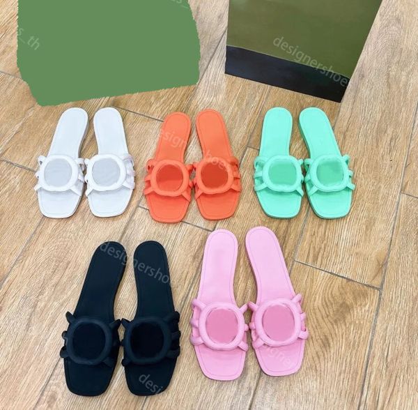 Séchongeurs de luxe d'été Slippers Jelly Slippers Femmes Slipnes en caoutchouc Talons plats Sandales Sandales Vulcanisé Cuisine Fashion Fashion Party