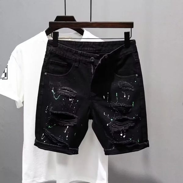 Summer Luxury Kpop Mens Y2K Streetwear Ripped Jeans Trendy Dotting Ink Designer en détresse Casual Boyfriend Black Denim Shorts 240327